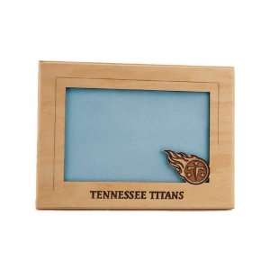   Tennessee Titans 5x7 Horizontal Wood Picture Frame: Sports & Outdoors