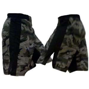  Green Camouflage MMA Fight Shorts Size 30 