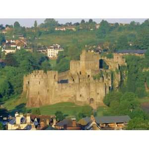  Chepstow Castle, Chepstow, Gwent, South Wales, UK, Europe 