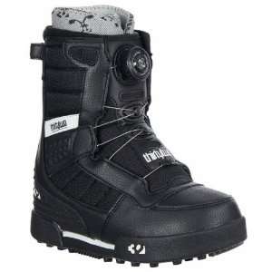   Kids Niu Boa Snowboard Boots (Black/White)   4