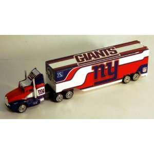  NFL 1:87 Scale Tractor Trailer   New York Giants: Sports 