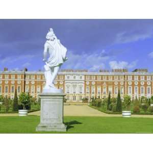  The Privy Garden, Hampton Court Palace, Hampton Court 