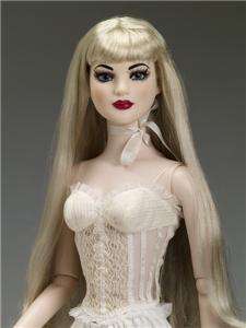 new 2012 tonner deluxe goth basic 22 american model doll with 2 wigs 