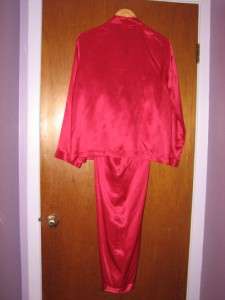 MORGAN TAYLOR INTIMATES 100% Silk Womens Red Rasberry 2 pc Pajama Set 