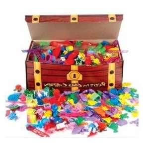    Kids Assortment Treasure Chest 200 pc Toys: Sports & Outdoors