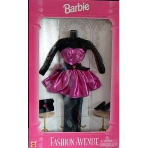    BARBIE   Fashion Avenue   Pink Lame Mini skirt: Toys & Games