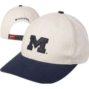  Michigan Wolverines White Adjustable Hat by Nike: Sports 