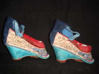 Great Old Chinese Embroidery Bound Feet Lotus Shoes  