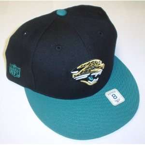   Collection Fitted Flat Bill Reebok Hat Size 7 5/8: Sports & Outdoors