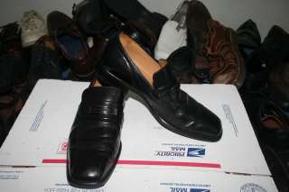 Kenneth Cole New York Signature ITALIAN Loafers Black Shoes 9.5 