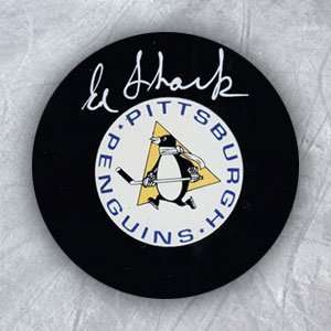  EDDIE SHACK Pittsburgh Penguins SIGNED Hockey Puck: Sports 