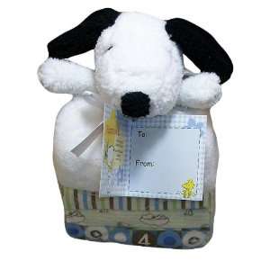  Cuddle Snoopy Boy Gift Set 10 by Lambs and Ivy Baby