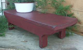   to build this wonderful prim pint size bench pattern includes
