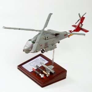  SH 60B Seahawk Desktop Model Helicopter/Museum Quality 