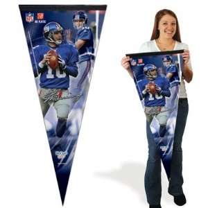   NFL Premium Pennant   Eli Manning:  Sports & Outdoors