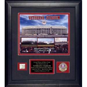 Philadelphia Phillies Veterans Stadium Final Game Framed Game Used 