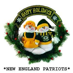   Patriots 15 Animated Musical Snowman Christmas Wreath: Home & Kitchen