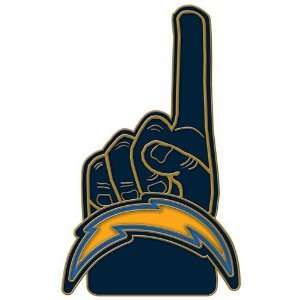 NFL San Diego Chargers Pin   Logo Style:  Sports & Outdoors