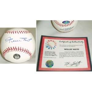  Willie Mays Signed MLB Baseball w/Mays Hologram Sports 