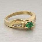 Vintage Estate 14K Solid Yellow Gold Ladies Bright Green Emerald 