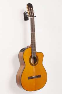   EG124C G Cutaway Acoustic Electric Classical Guitar Nat 886830324338