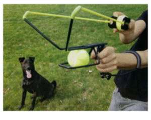 TENNIS BALL LAUNCHER by HYPER DOG   FUN & EXCITING  
