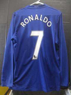 NWT Manchester United Ronaldo Player L/S Jersey S M  