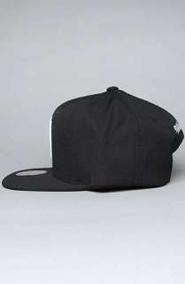 Mitchell & Ness The Oakland Raiders Logo Snapback Hat in Black 