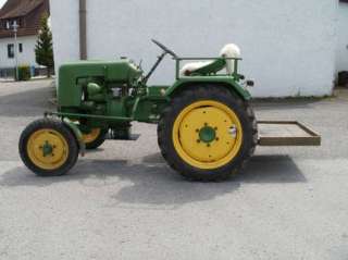 Oldtimer Traktor, WAHL W12 in Baden Württemberg   Neuhaus  Anhänger 