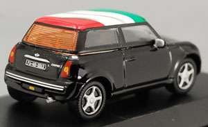   87 (VERY SMALL CAR) model. It comes with display plastic display case