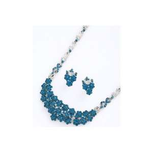   Link to Be a Half Moon in Silver color Chain with Blue Crystal 18