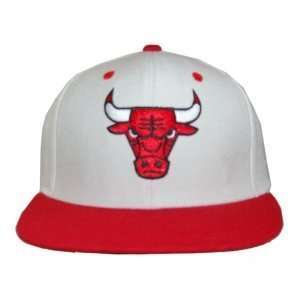 NBA Chicago Bulls Adidas Ivory/Red Bill Vintage Snapback Hat 