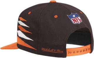 Cleveland Browns Mitchell & Ness Throwback Diamond 2 Tone Adjustable 