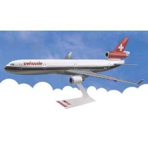 MD 11 Pre Decorated Plastic Snap Fit Model Plane 2 in 1 Package (LP344 